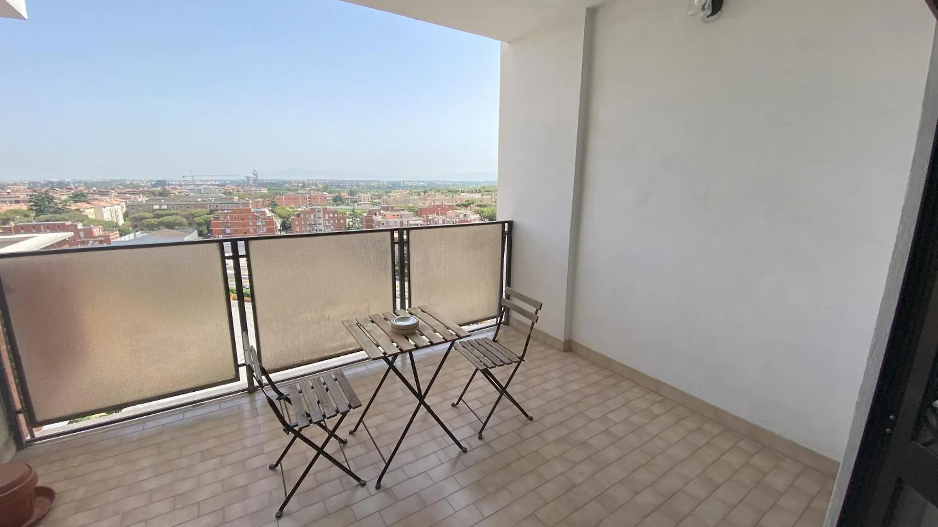 Spacious Apartment In Rome!